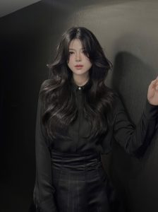 Nếu được chọn 1 kiểu tóc để “định hình phong cách”, bạn sẽ chọn kiểu nào? 🌸